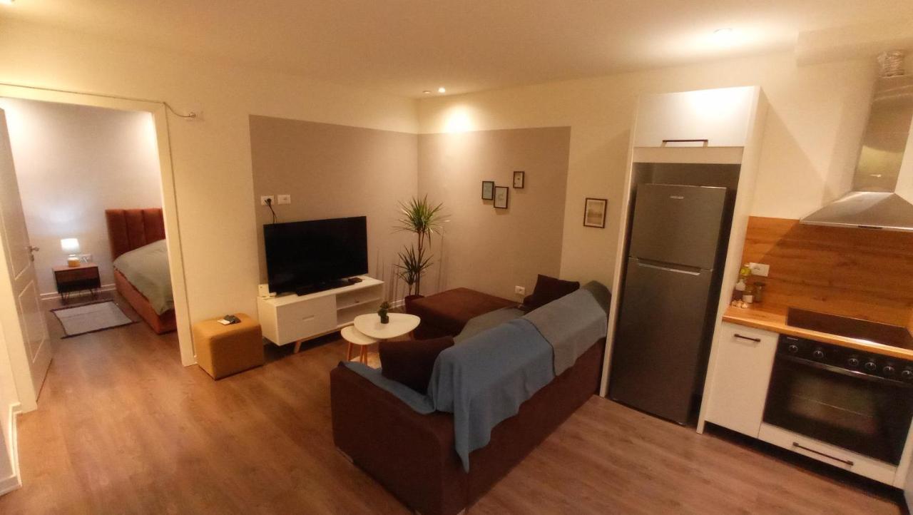 Tirana Apartment Garda Eksteriør billede
